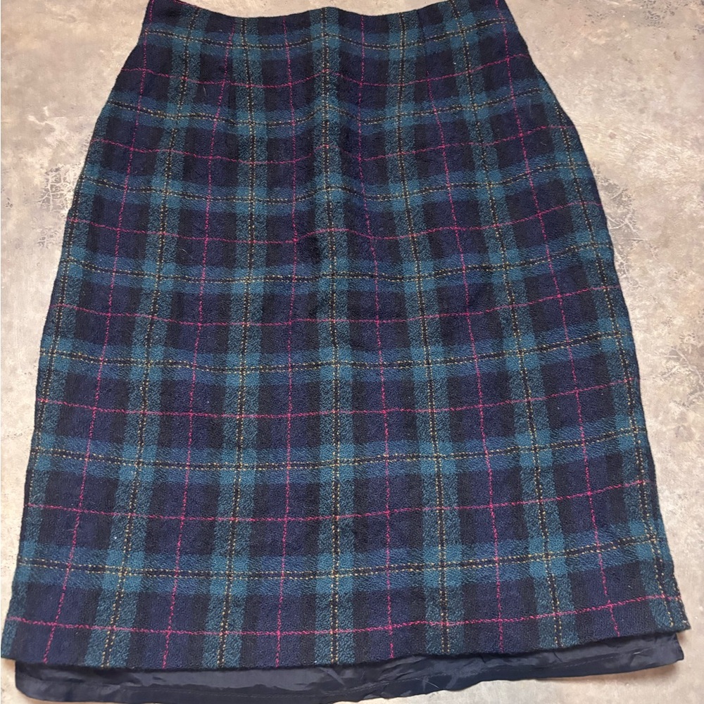 Vintage Ann Taylor 100% Wool Plaid Dark Academia Skirt Made in USA Womens 4